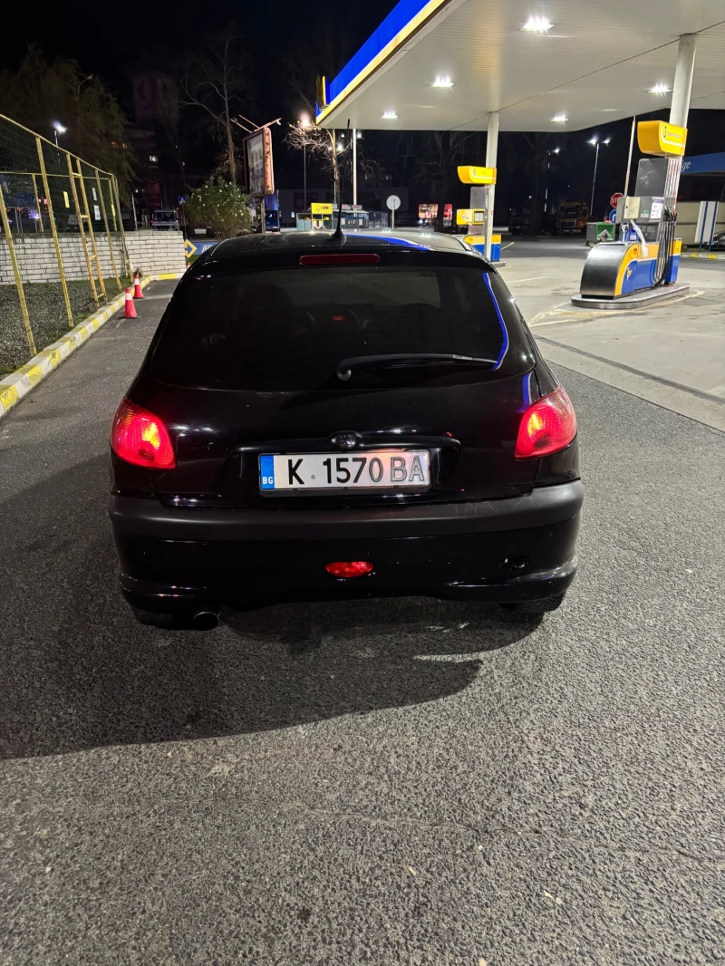 Peugeot 206, снимка 2 - Автомобили и джипове - 52941381
