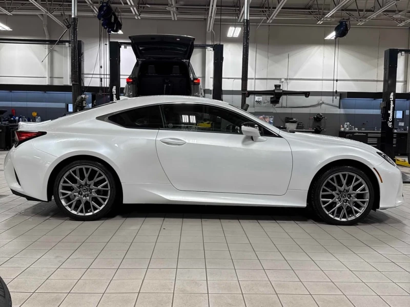 Lexus RC * 300 AWD * CARFAX * БЕЗ ПЪРВОНАЧАЛНА ВНОСКА, снимка 3 - Автомобили и джипове - 53033178