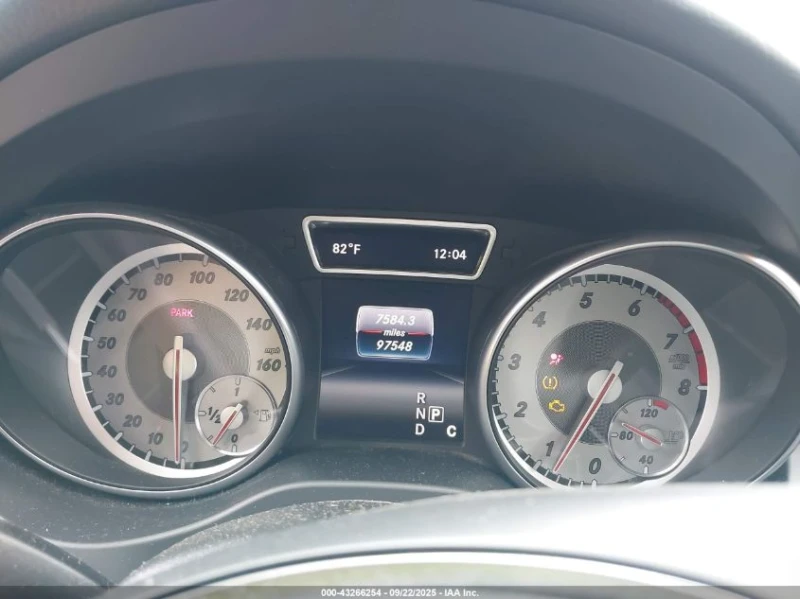 Mercedes-Benz CLA 250 2l 4Matic, снимка 7 - Автомобили и джипове - 53419978