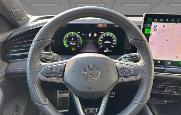 VW Passat Variant 2.0 TDI = R-Line = Гаранция - изображение 8