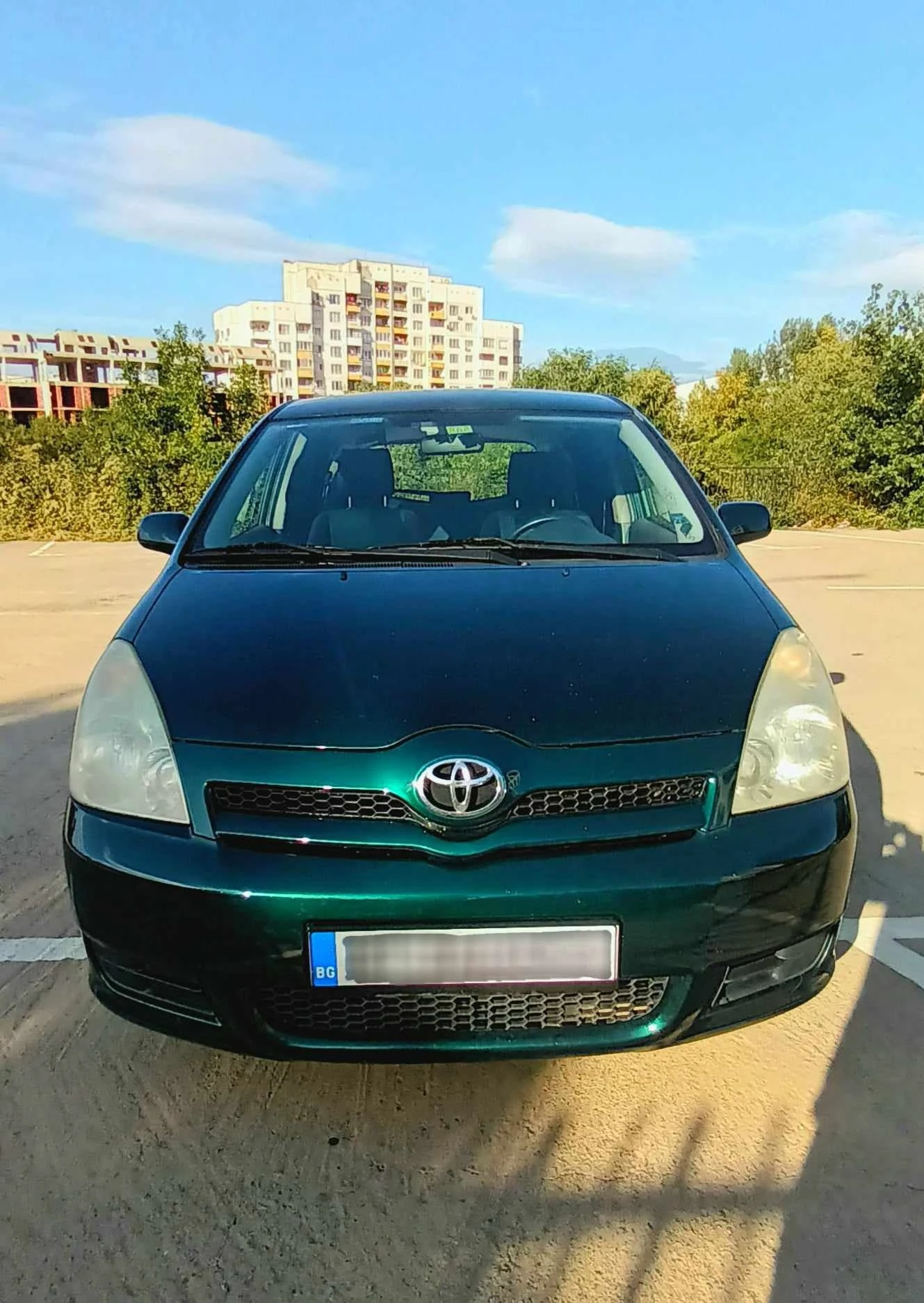 Toyota Corolla verso 2.0 Д4Д - изображение 3