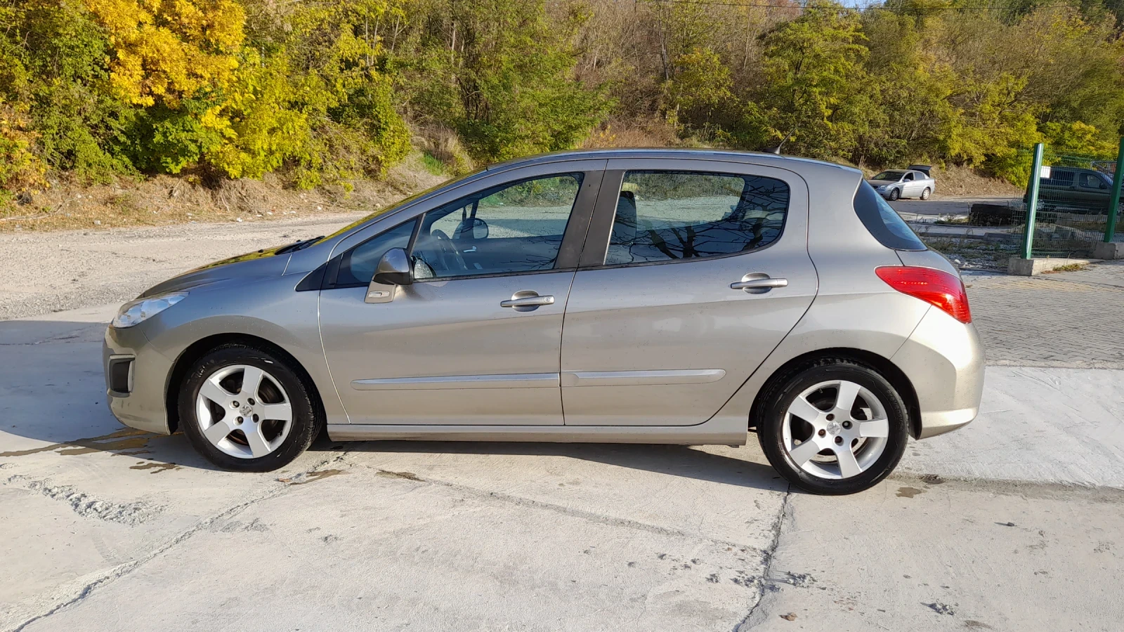 Peugeot 308 1.6HDI.evro5.92kc. - изображение 8