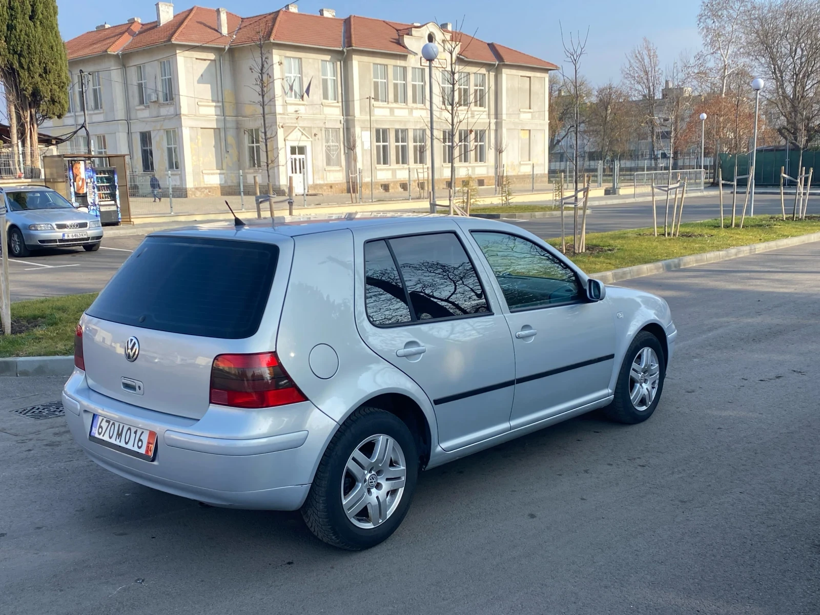 VW Golf 1.6  - изображение 4