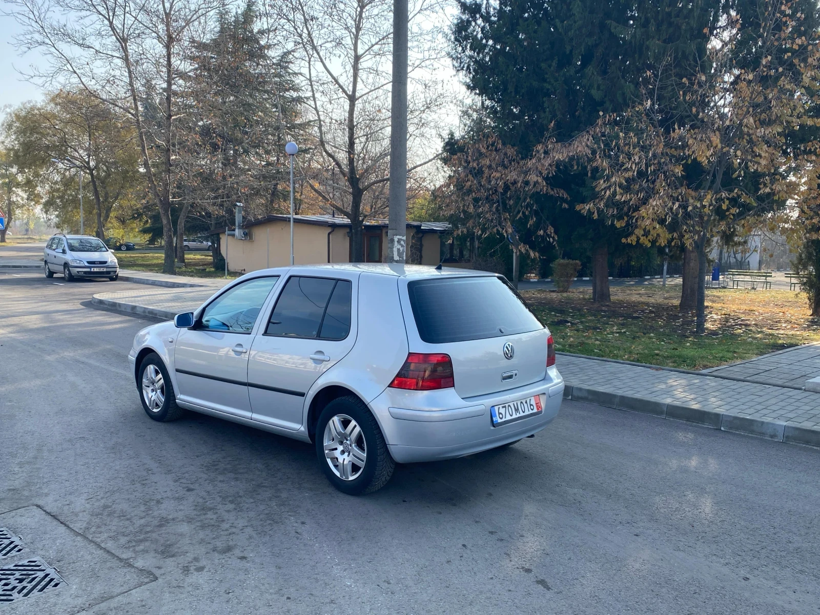 VW Golf 1.6  - изображение 2