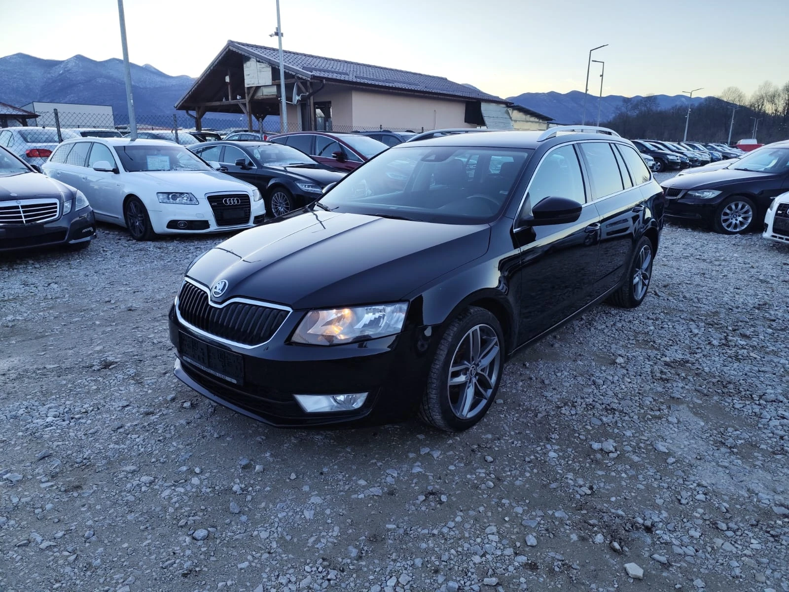 Skoda Octavia 2.0 дизел - [1] 