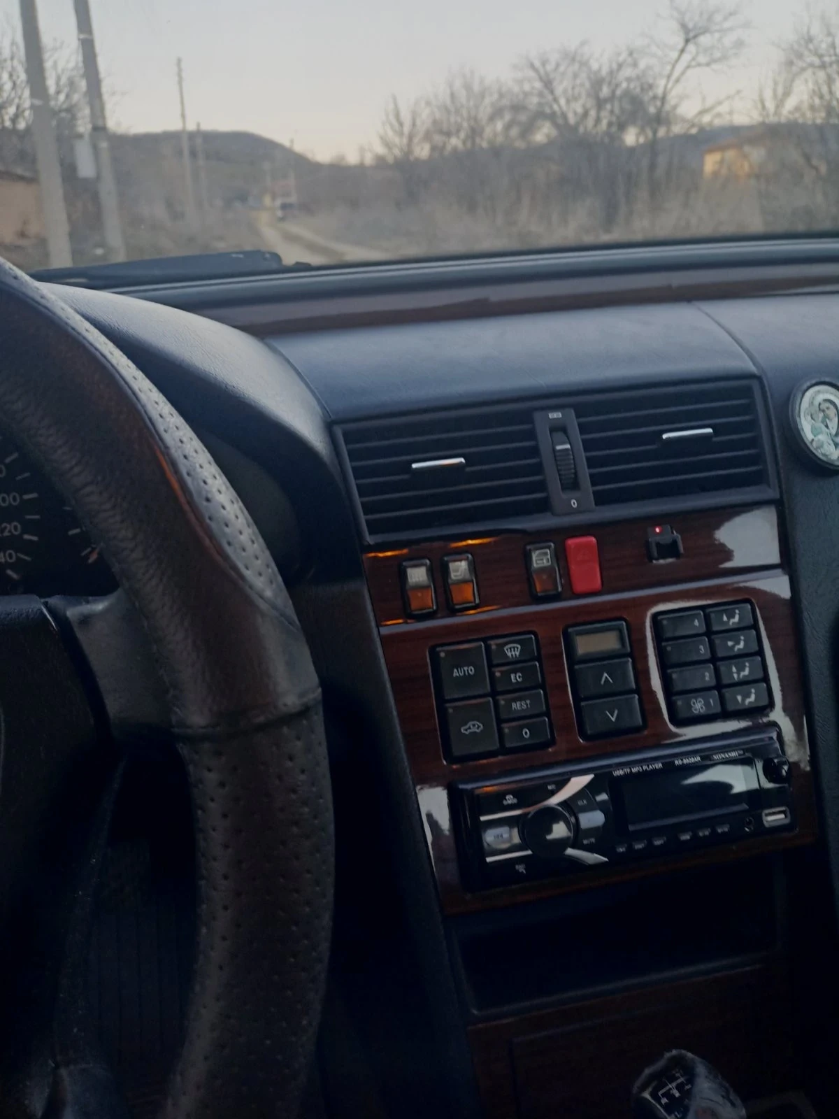 Mercedes-Benz C 200 C200 - изображение 6