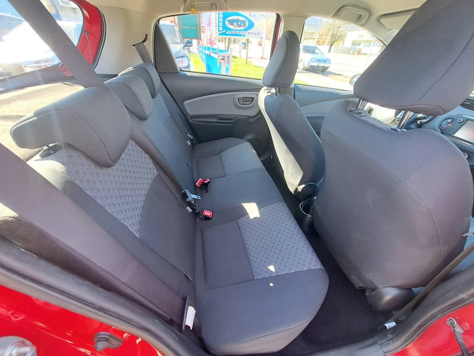 Toyota Yaris | Mobile.bg — изображение 13