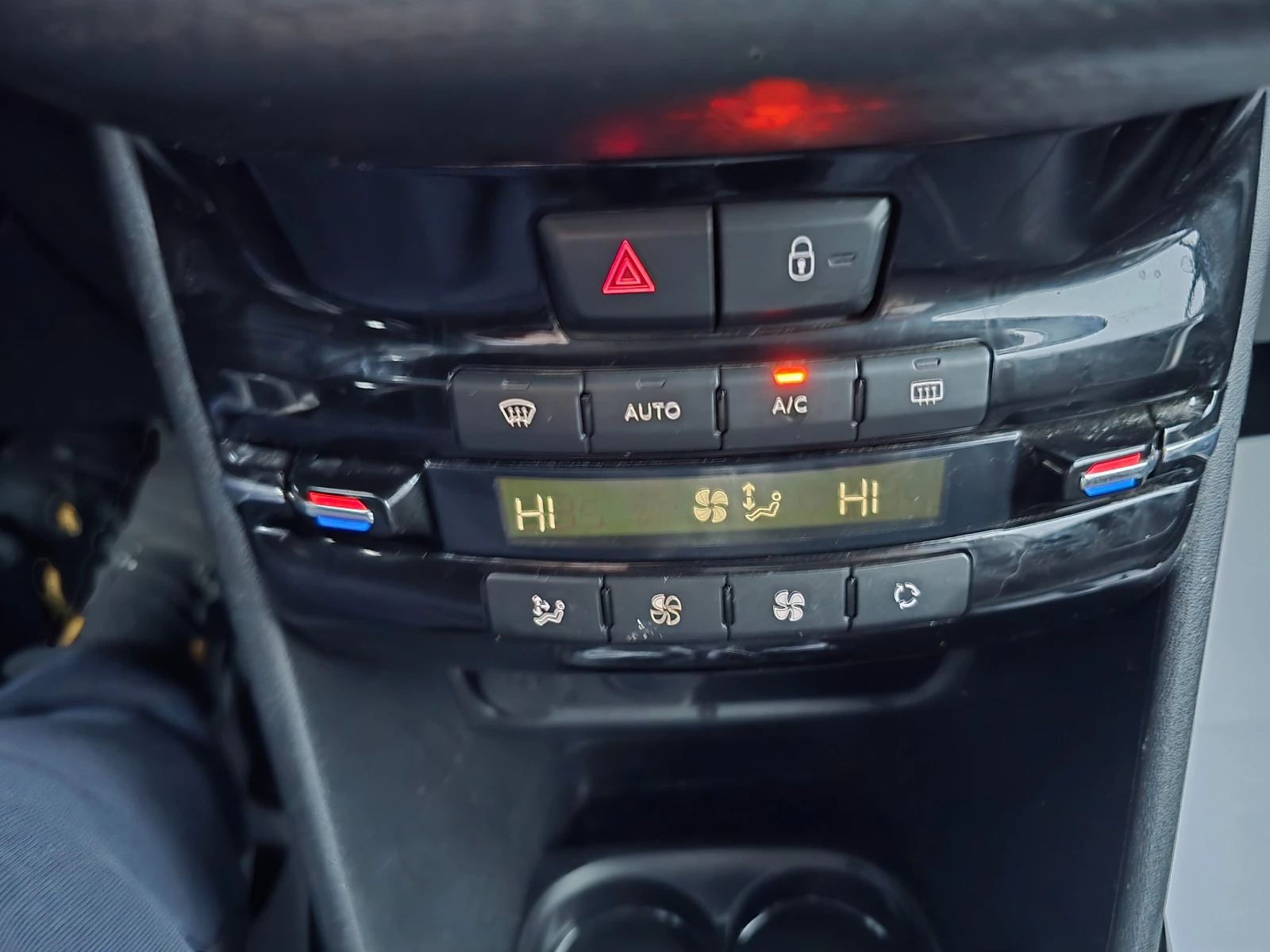 Peugeot 2008 1.5HDI-102k.c-FACE-NAVI | Mobile.bg � ����������� 16