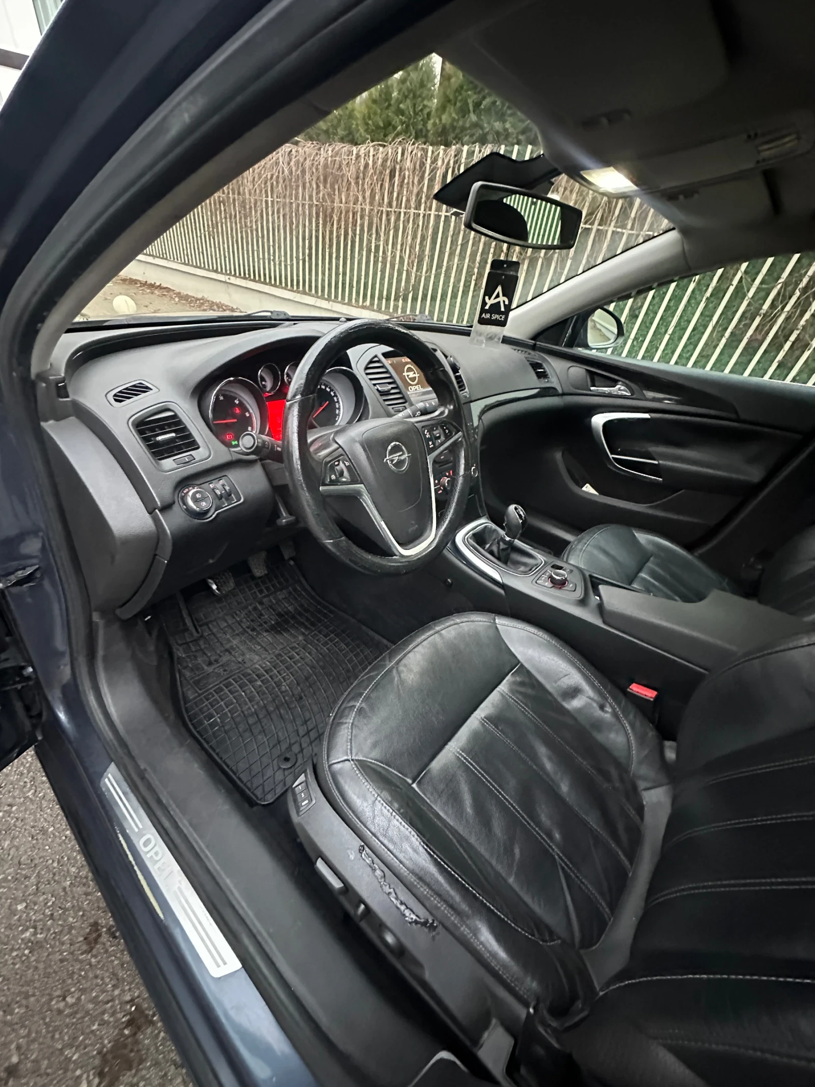 Opel Insignia 2.0 CDTI 4x4 - ������� ��������, ����� �� ������ | Mobile.bg � ����������� 9