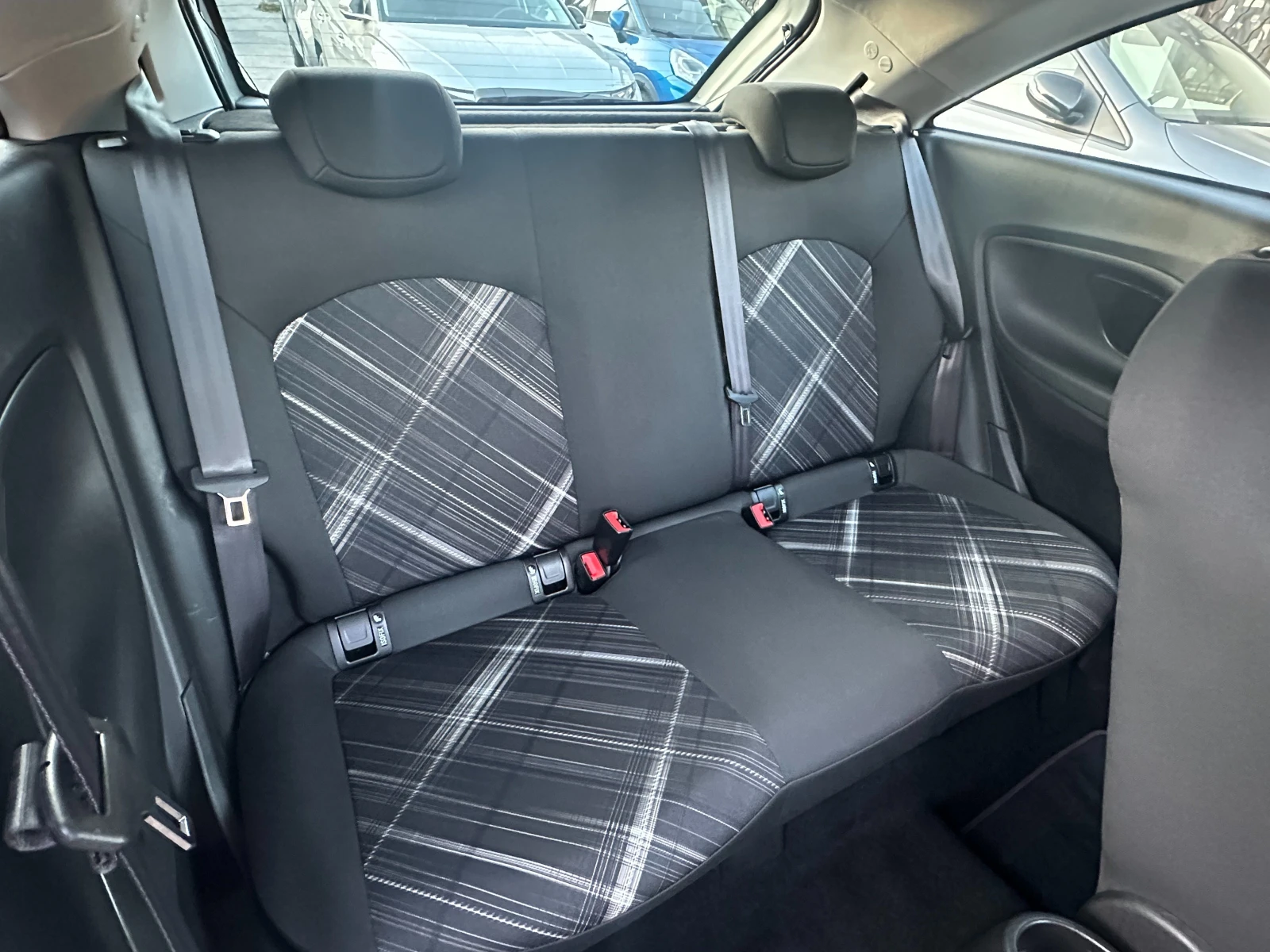 Opel Corsa 1.4i-90ks-80000km!!!LED-EURO6B-KLIMATRONIK-B-color, снимка 12 - Автомобили и джипове - 53819591