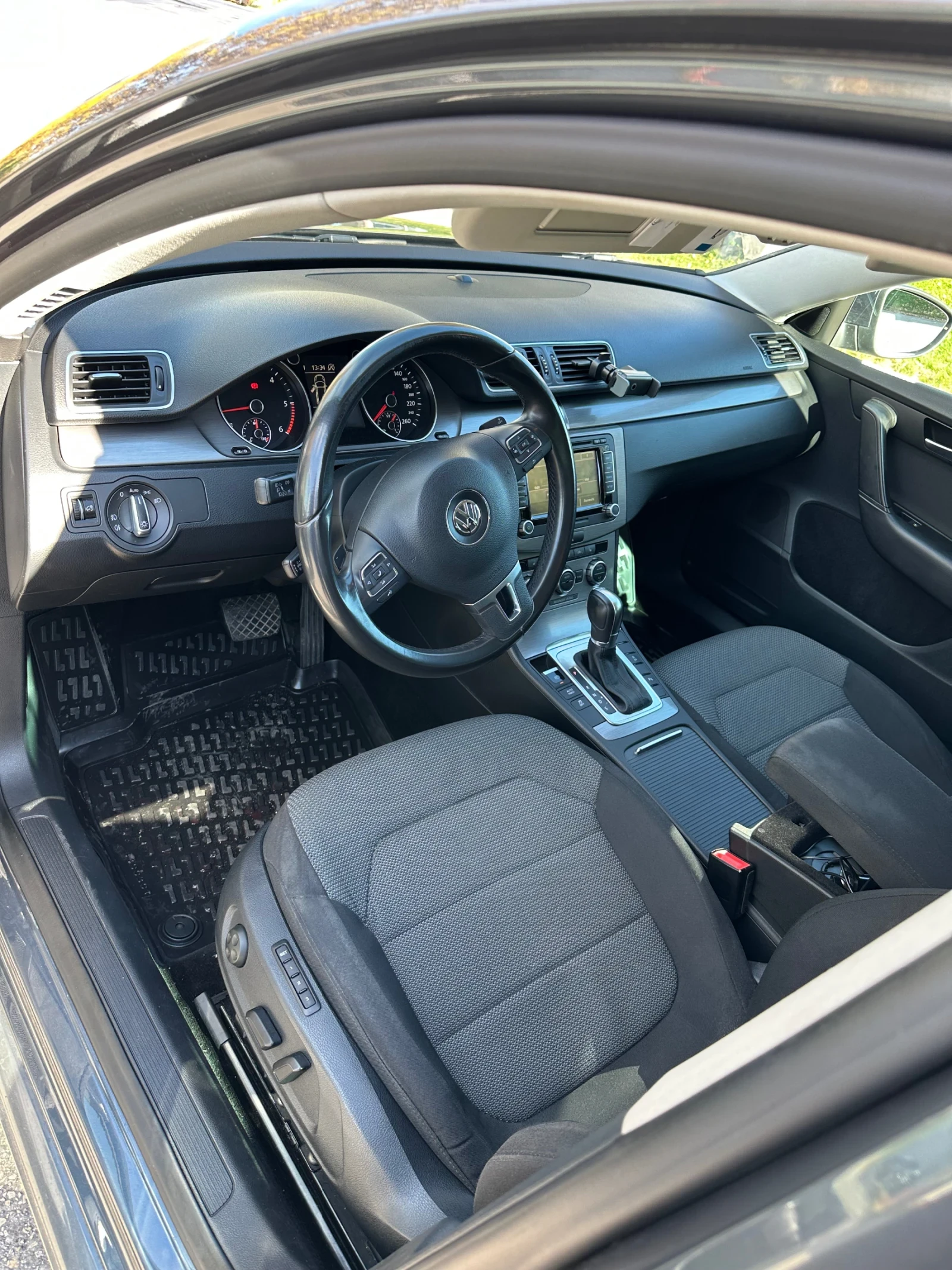 VW Passat, снимка 5 - Автомобили и джипове - 53838068