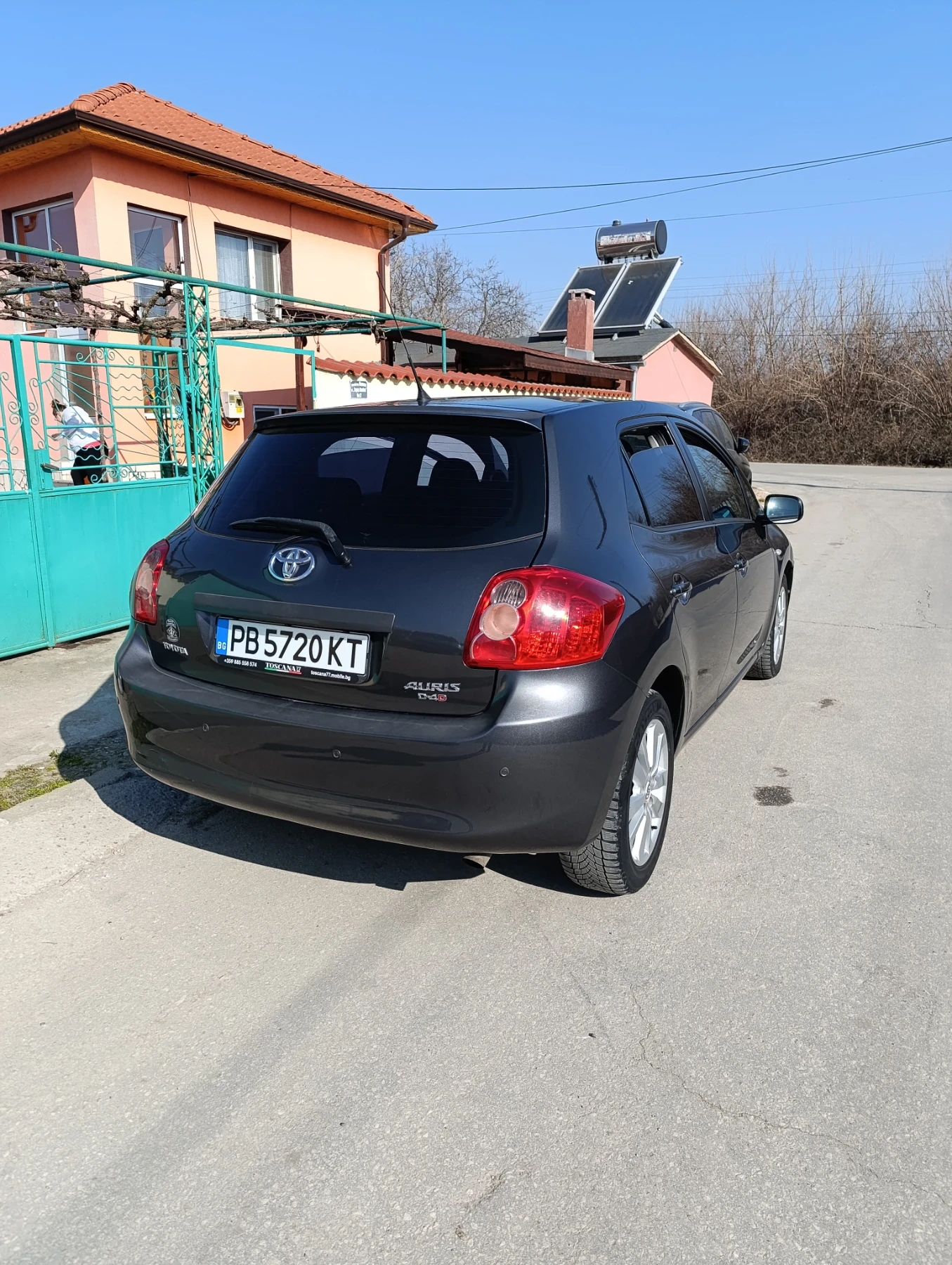 Toyota Auris 2.0 126к.с, снимка 3 - Автомобили и джипове - 54312509