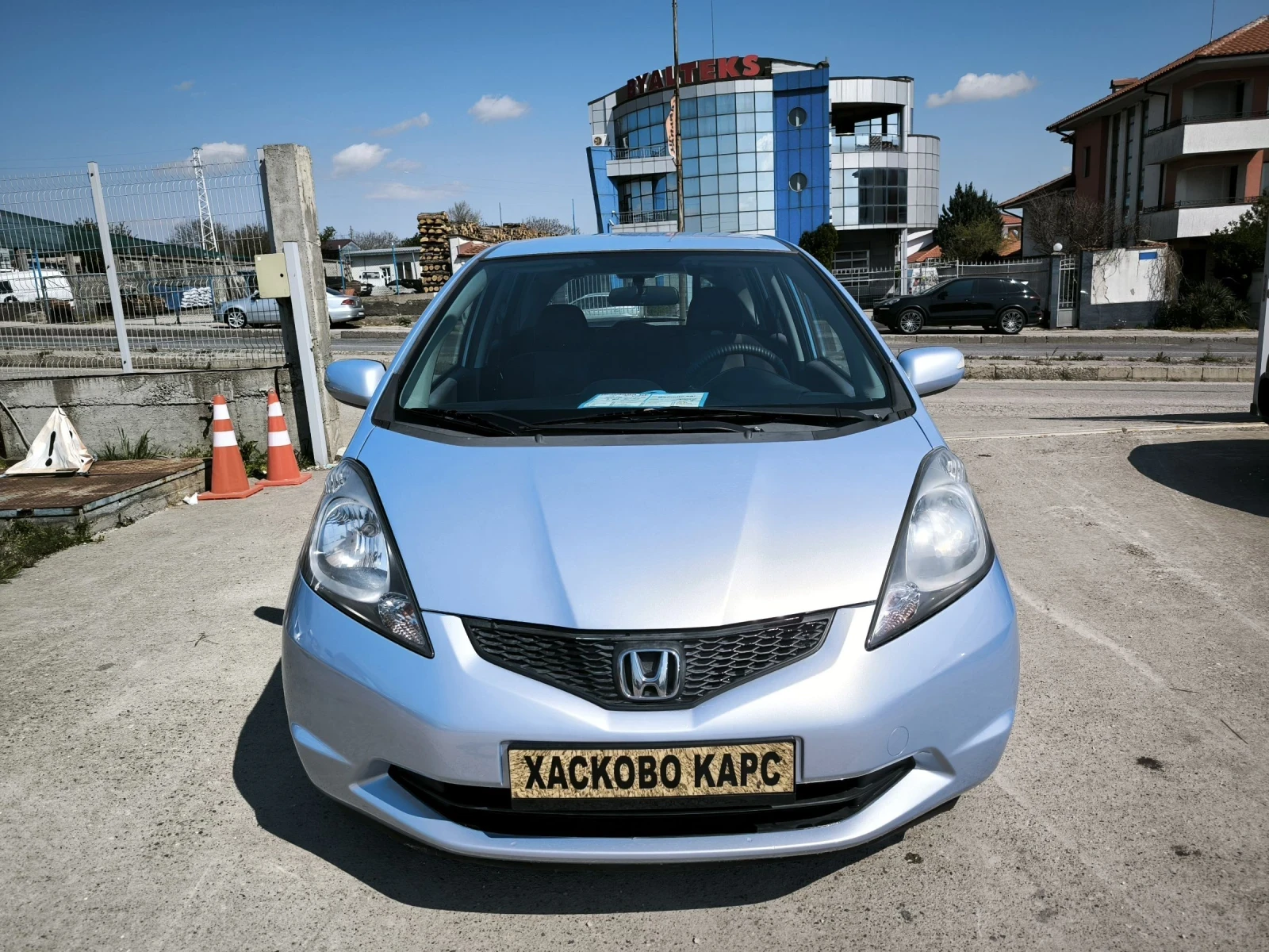 Honda Jazz 1.4i, снимка 2 - Автомобили и джипове - 54246650