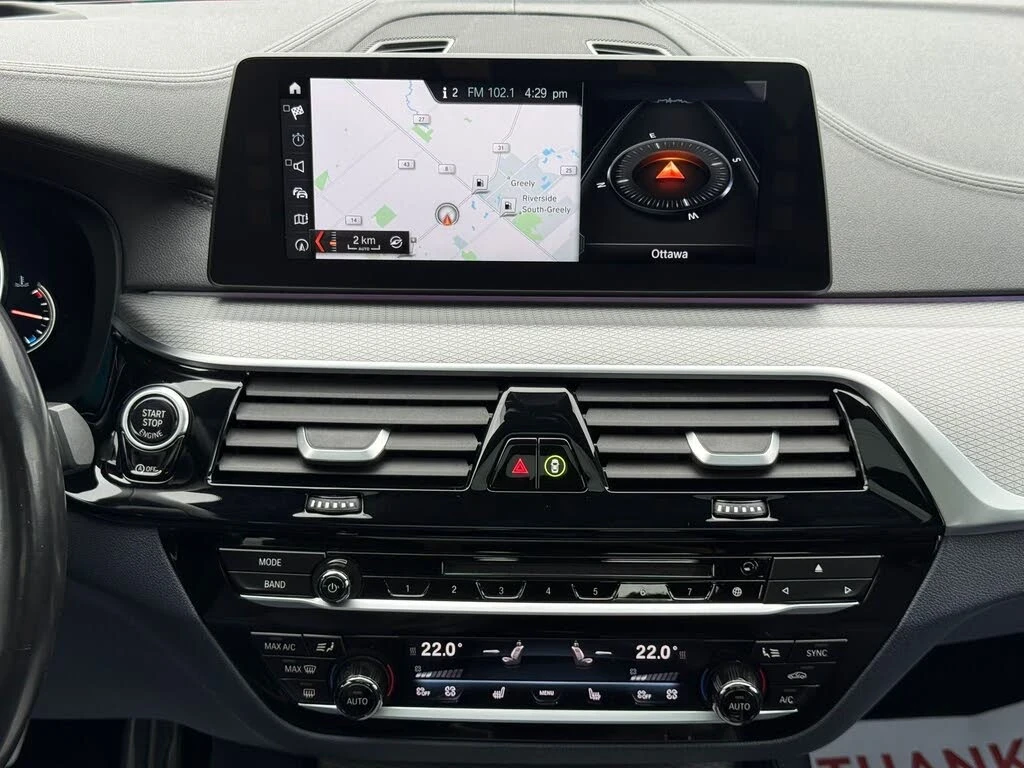 BMW 540 M-Pack* B58* HUD* Harman Kardon* 76k km, снимка 10 - Автомобили и джипове - 54568517