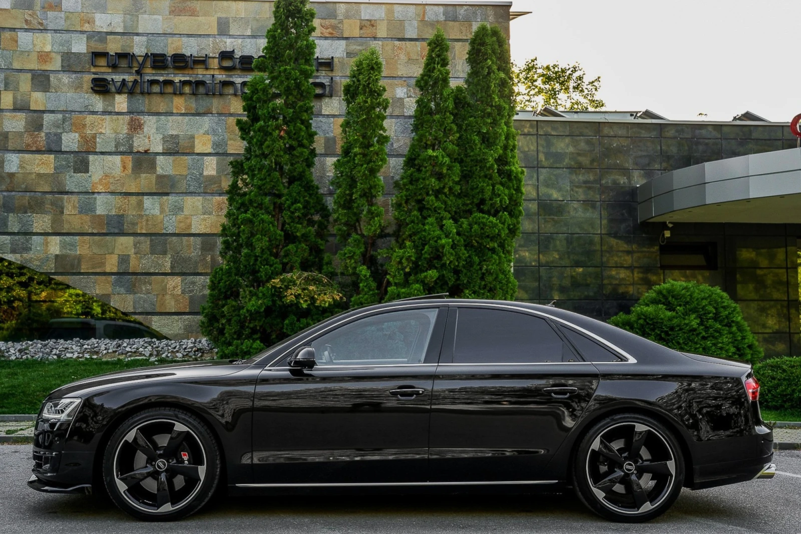 Audi A8 4.2TDI* 435HP ABT* 3xTV* BANG&OLUFSEN* S8-PACK* , снимка 2 - Автомобили и джипове - 54876436