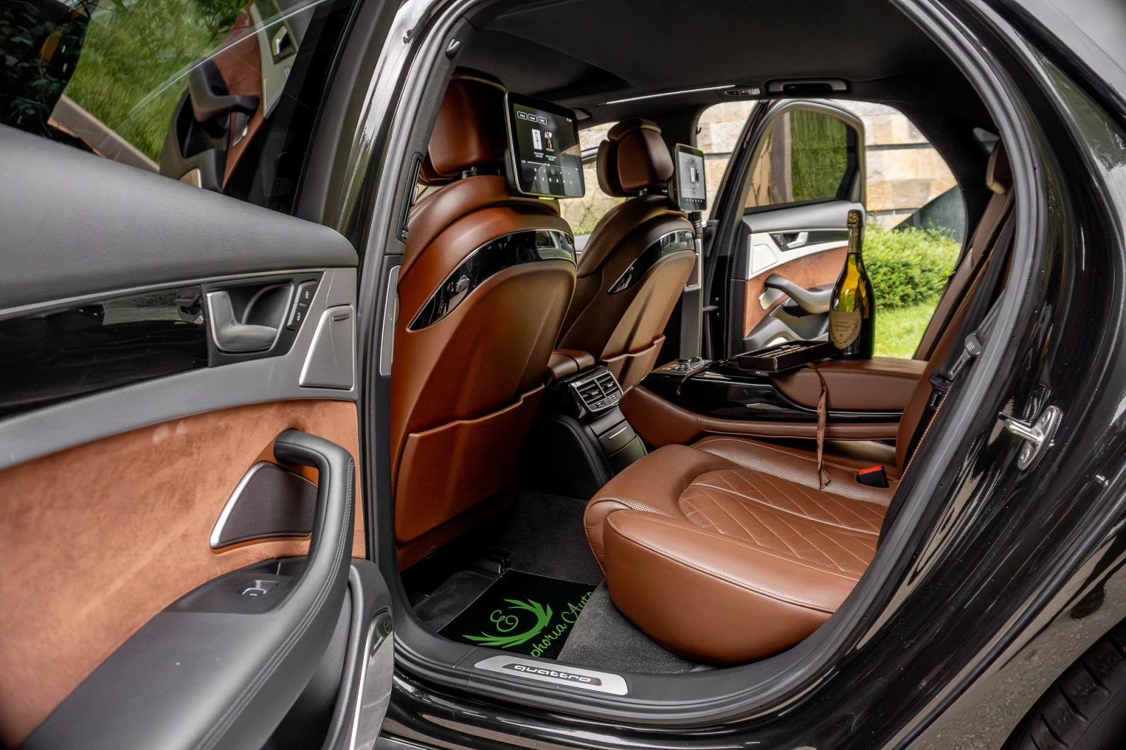 Audi A8 4.2TDI* 435HP ABT* 3xTV* BANG&OLUFSEN* S8-PACK* , снимка 10 - Автомобили и джипове - 54876436