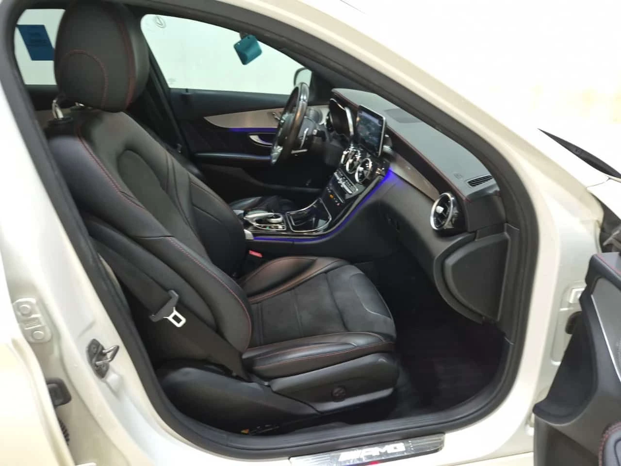 Mercedes-Benz C 43 AMG * 43 * CARFAX * ЦЕНА ДО БГ, снимка 8 - Автомобили и джипове - 54981652