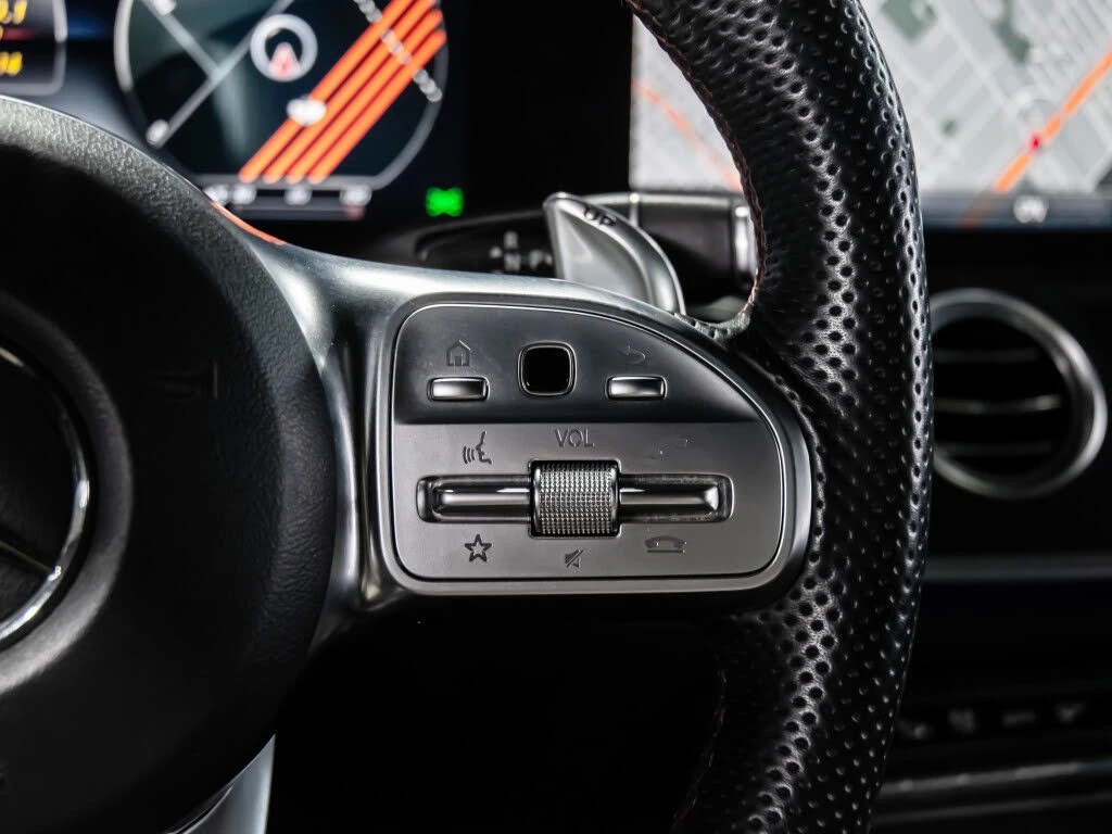 Mercedes-Benz E 53 AMG * DISTRONIC * 4MATIC+ *  AвтоКредит * (ЦЕНА ДО БГ), снимка 10 - Автомобили и джипове - 55493680