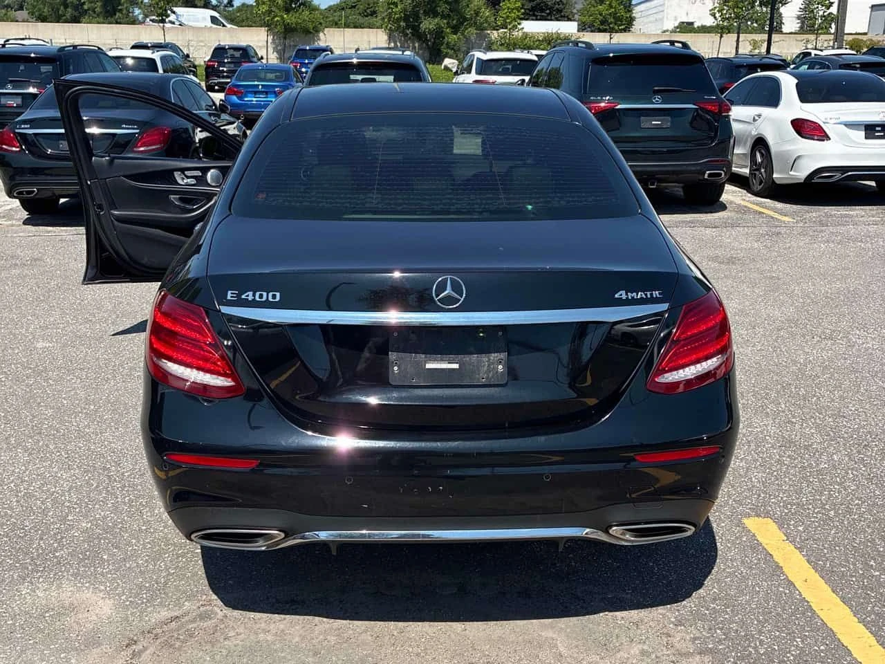 Mercedes-Benz E 400 4MATIC* HUD* BURMESTER* 360* DISTRONIC* , снимка 4 - Автомобили и джипове - 55581033