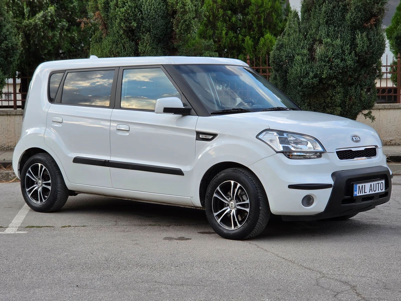 Kia Soul 1.6i 125hp * GAS - BRC * ИТАЛИЯ * КАМЕРА * ЕВРО 4 , снимка 3 - Автомобили и джипове - 55657236