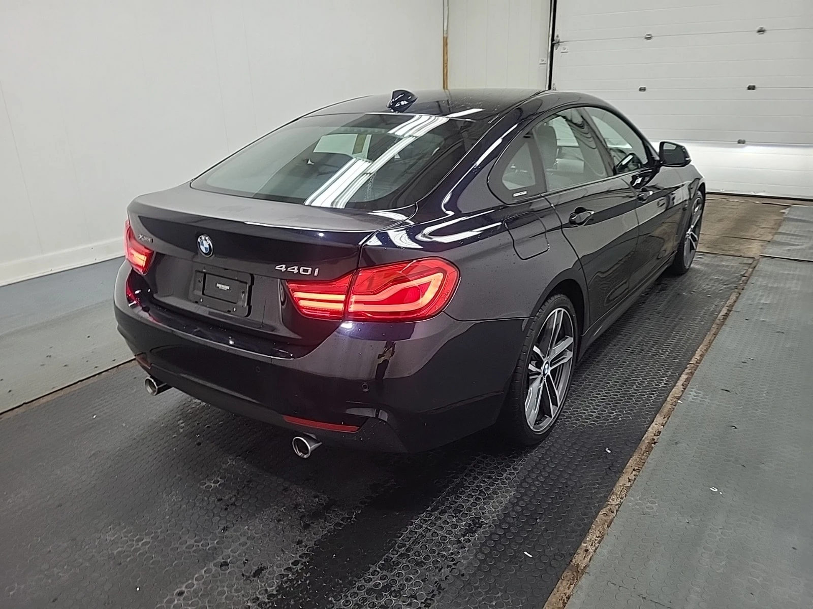 BMW 440 * 440I XDRIVE * CARFAX * АВТОКРЕДИТ * , снимка 3 - Автомобили и джипове - 55860995