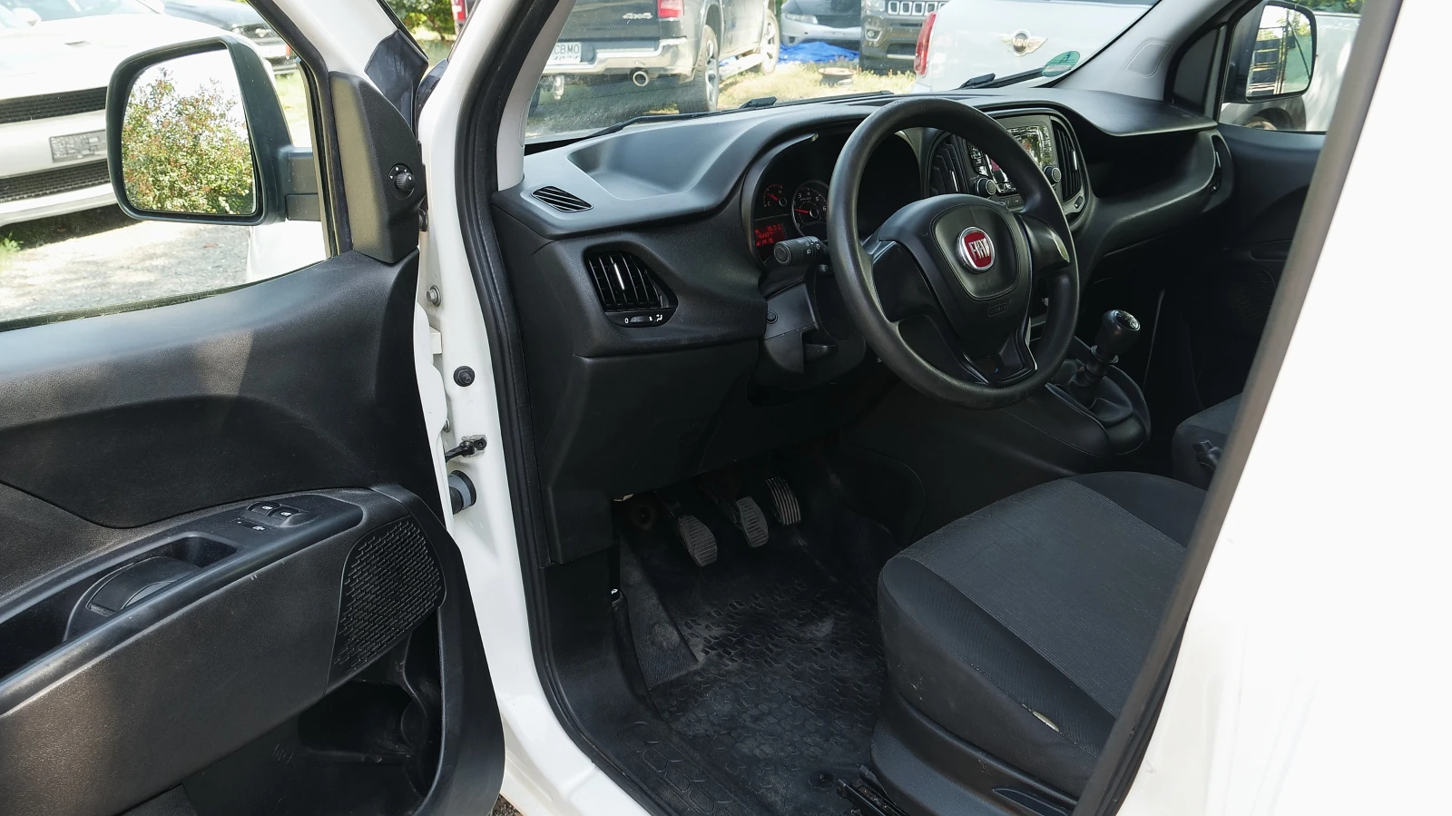 Fiat Doblo 1.4i Метан MAXI , снимка 5 - Автомобили и джипове - 55892317