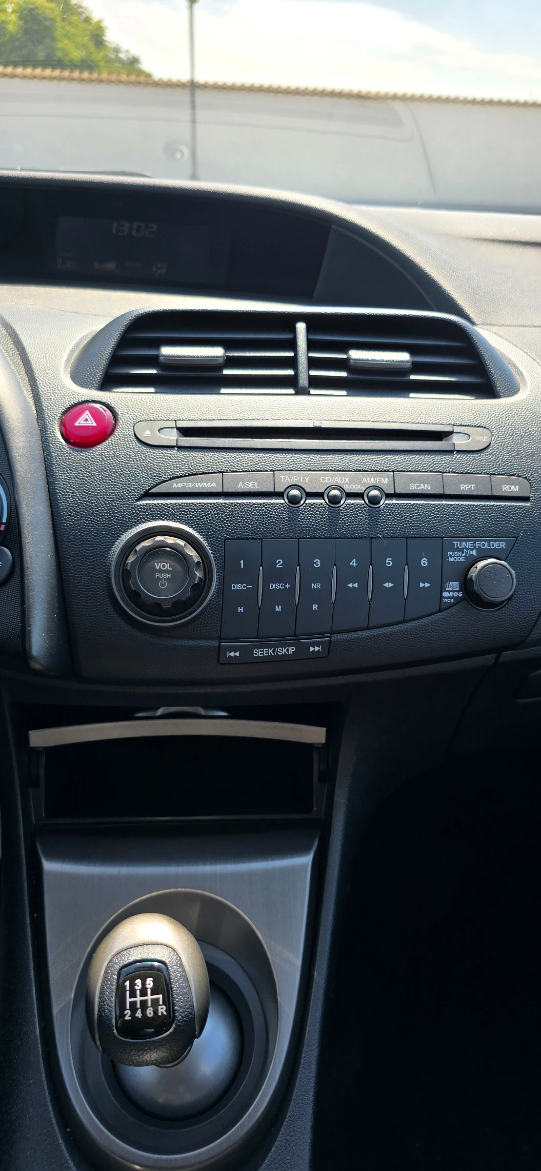 Honda Civic 1, 4 Comfort, снимка 9 - Автомобили и джипове - 55958564