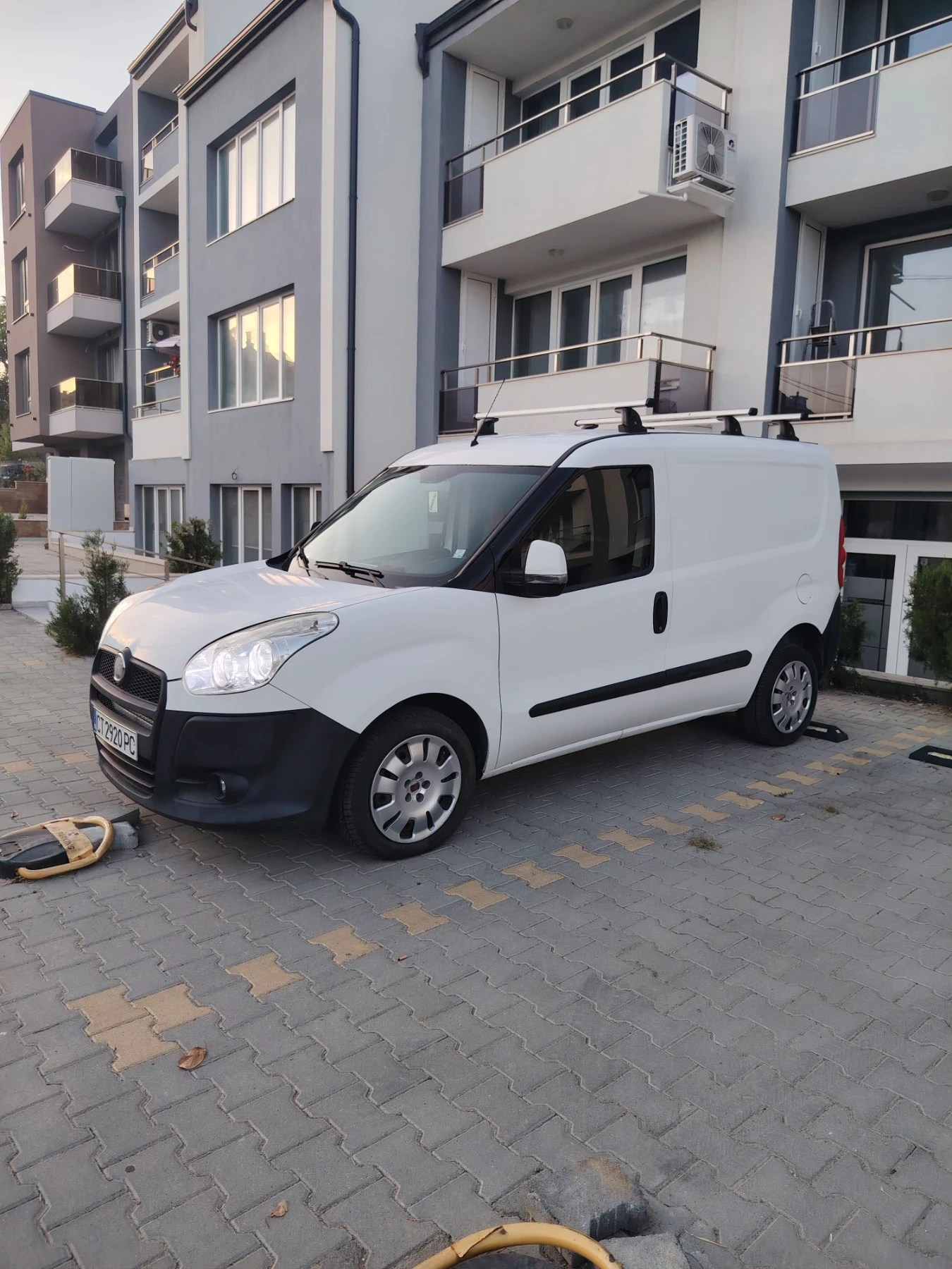 Fiat Doblo LPG, снимка 2 - Автомобили и джипове - 55993280