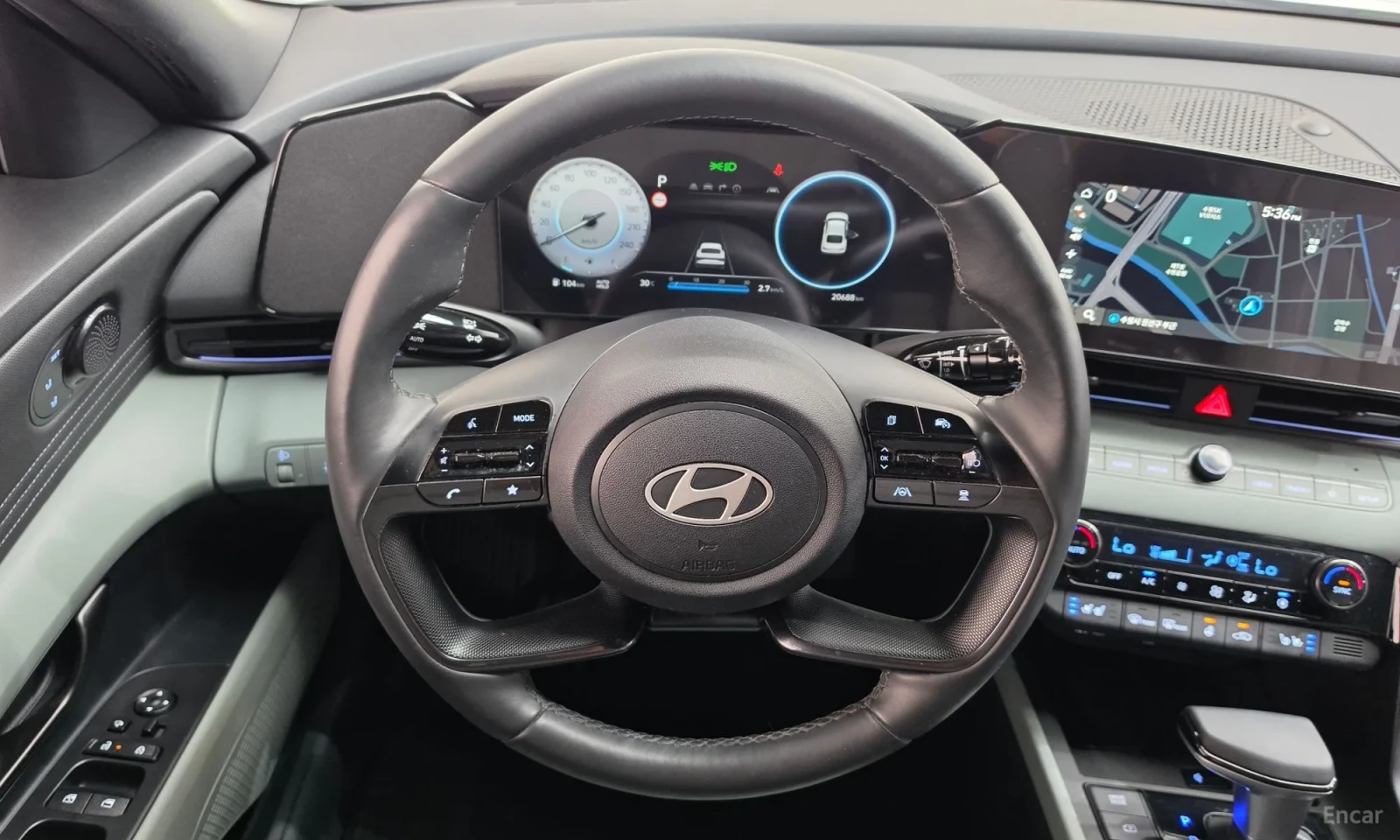Hyundai Elantra 1.6 LPi, снимка 13 - Автомобили и джипове - 56206162