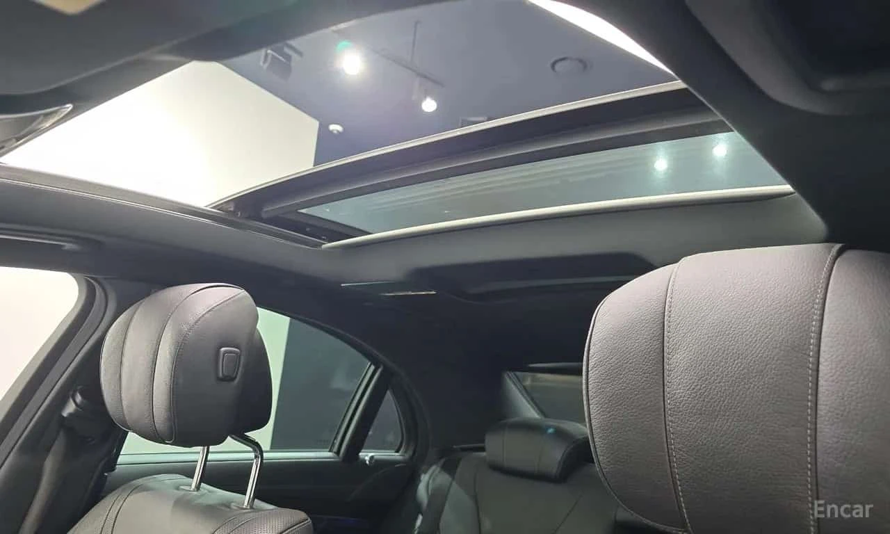 Mercedes-Benz S 350 4MATIC /ОБДУХВАНЕ/ПАНОРАМА/ДИСТРОНИК/360, снимка 15 - Автомобили и джипове - 56213957