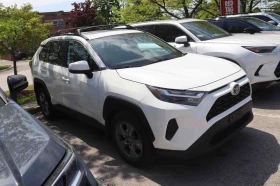 Toyota Rav4 * XLE * CARFAX * ПРЕДСТАВИТЕЛСТВО * ПОДГРЕВИ, снимка 3