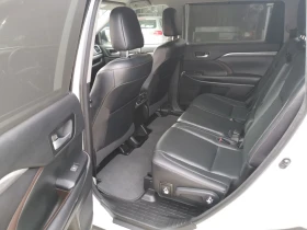 Toyota Highlander 3.5 V6 UNIKAT 57000KM, снимка 12