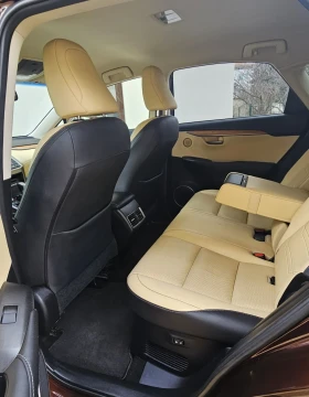 Lexus NX 300h Luxury Pack 4x4, снимка 9