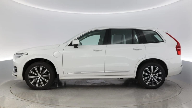 Volvo Xc90 T8 Inscription AWD 6+ 1 , снимка 4 - Автомобили и джипове - 47227357