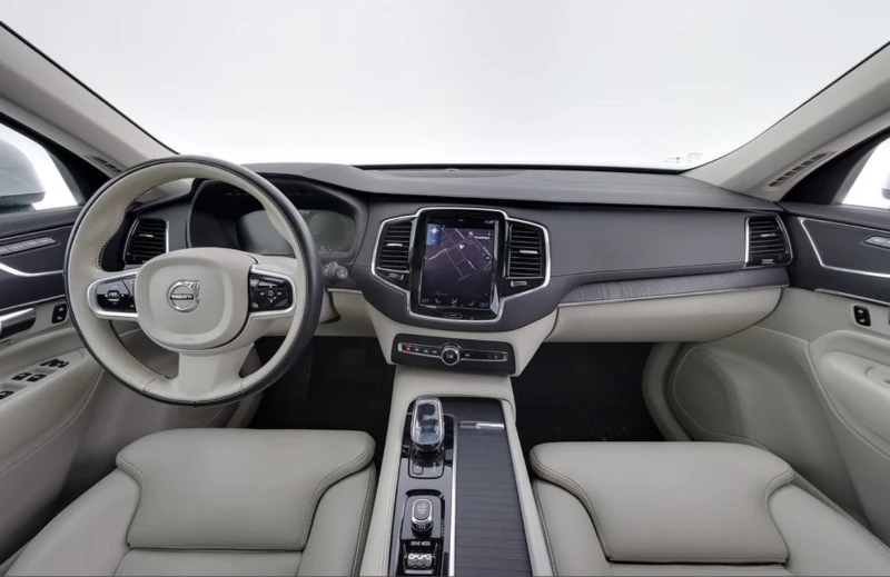 Volvo Xc90 T8 Inscription AWD 6+ 1 , снимка 8 - Автомобили и джипове - 47227357