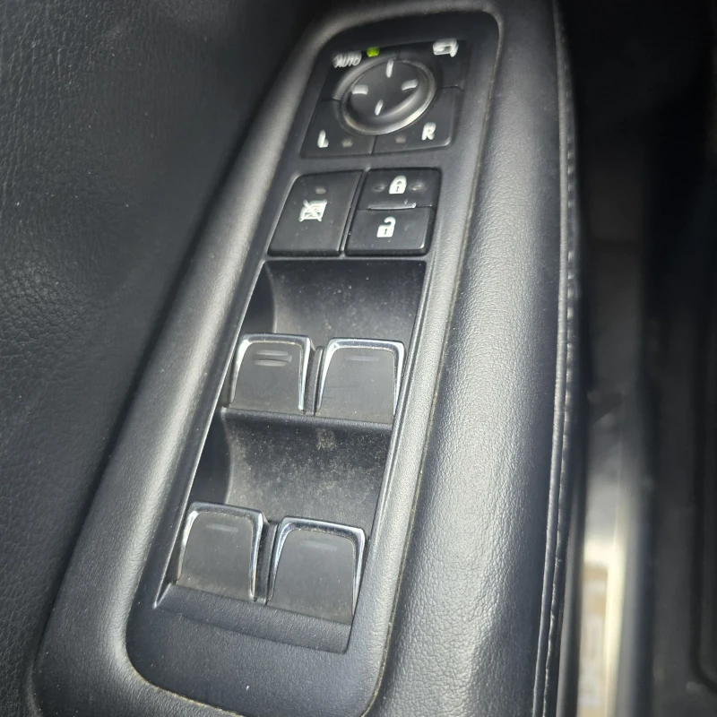 Lexus RX 450h  Гаранционен, снимка 14 - Автомобили и джипове - 52302700