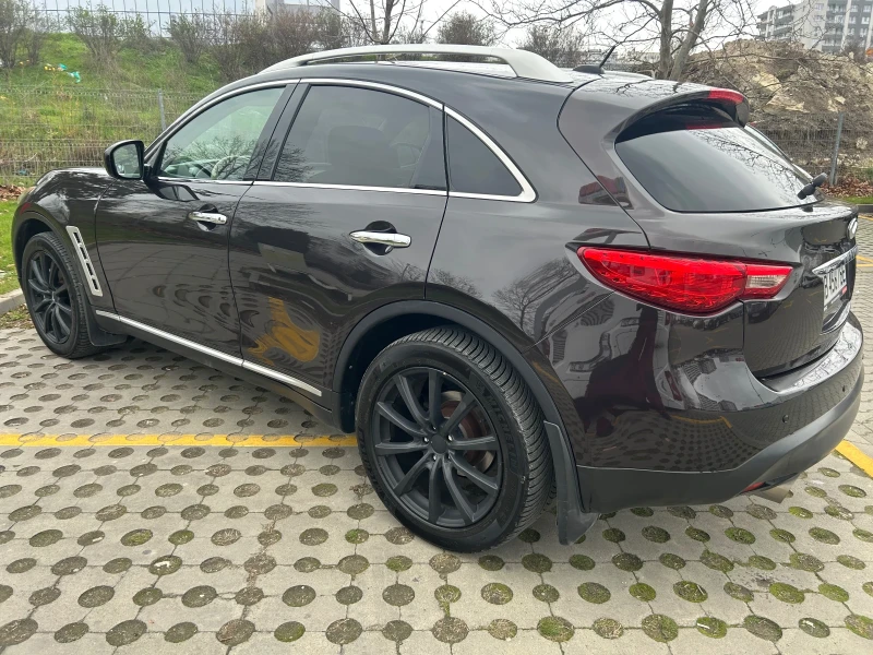 Infiniti QX70, снимка 4 - Автомобили и джипове - 52882311