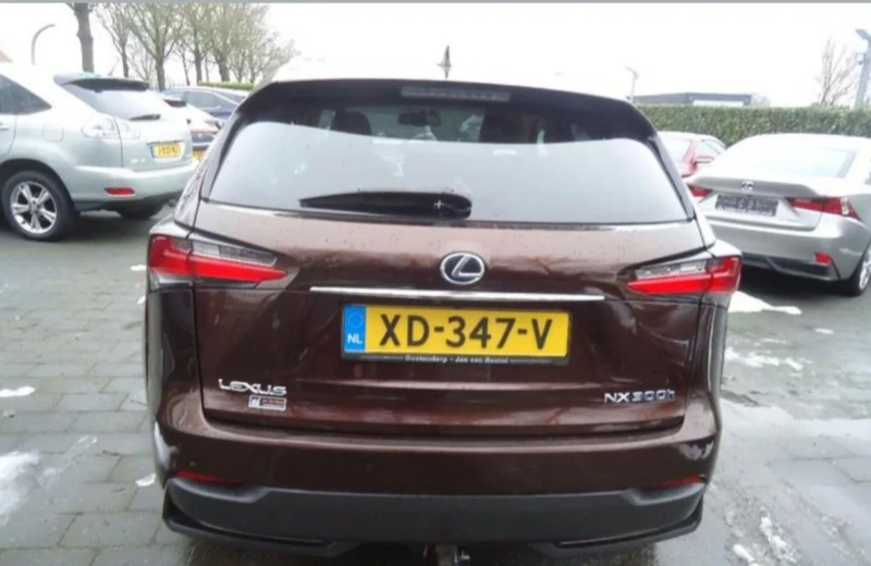 Lexus NX 300h Luxury Pack 4x4, снимка 7 - Автомобили и джипове - 53160027