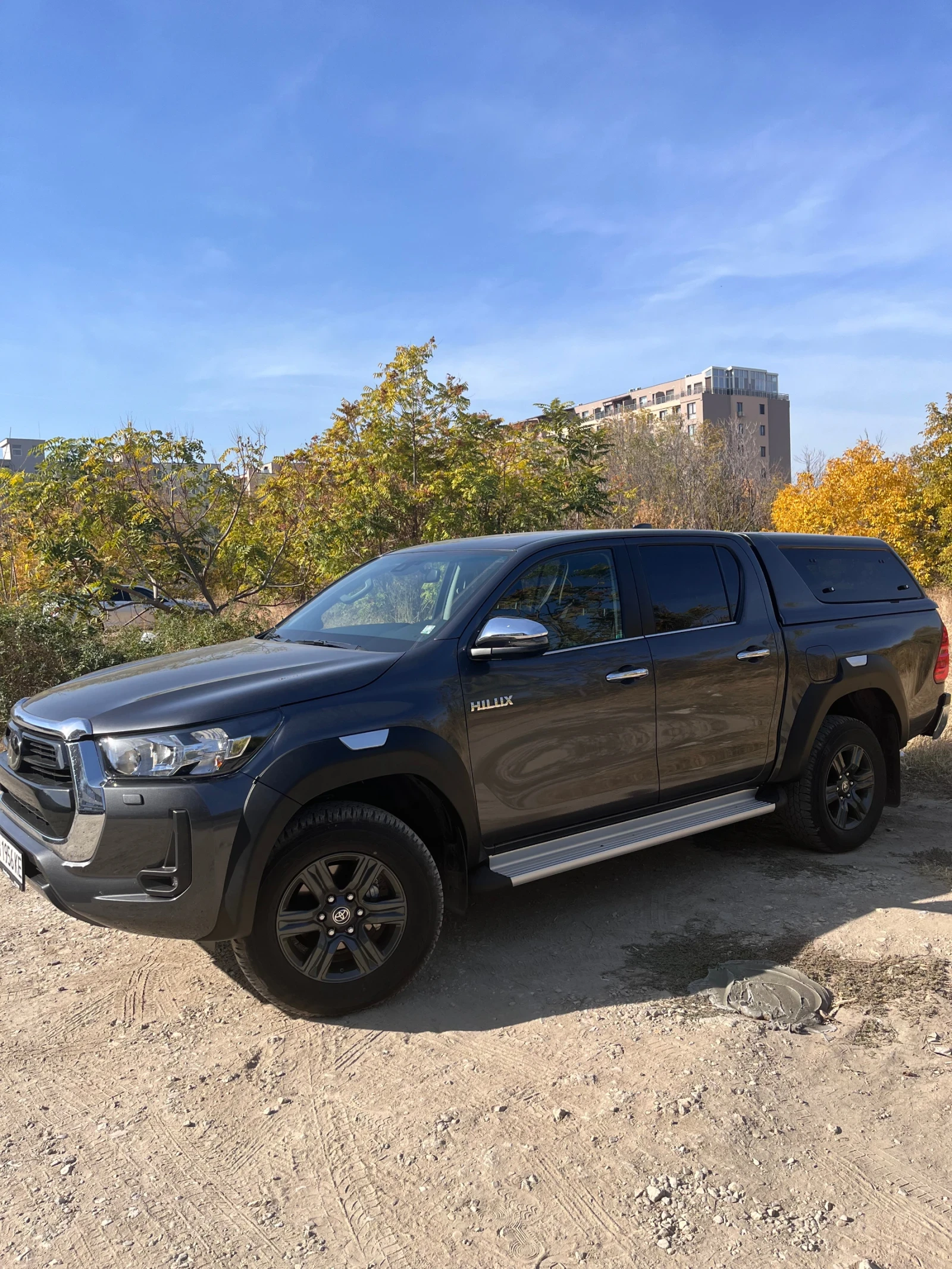 Toyota Hilux Style 2.4D 6AT чисто нова. Ползва данъчен кредит - [1] 