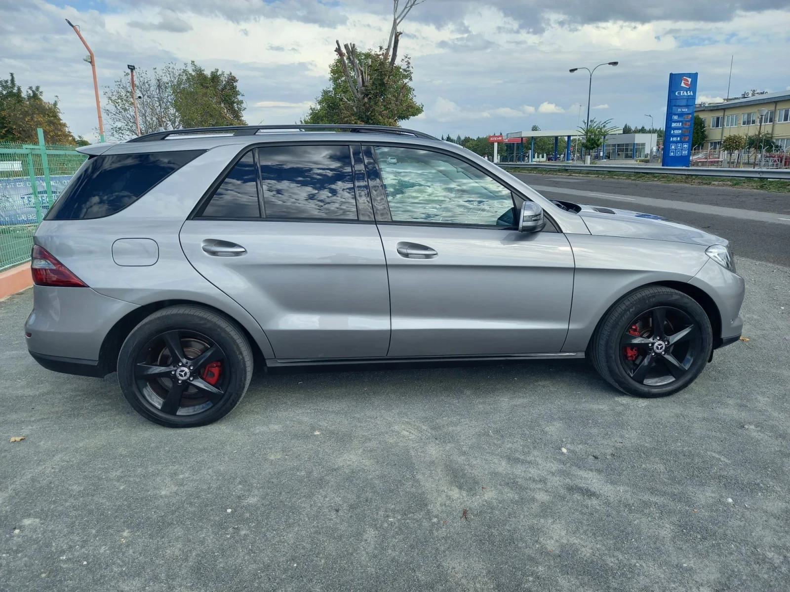 Mercedes-Benz ML 350  - изображение 8