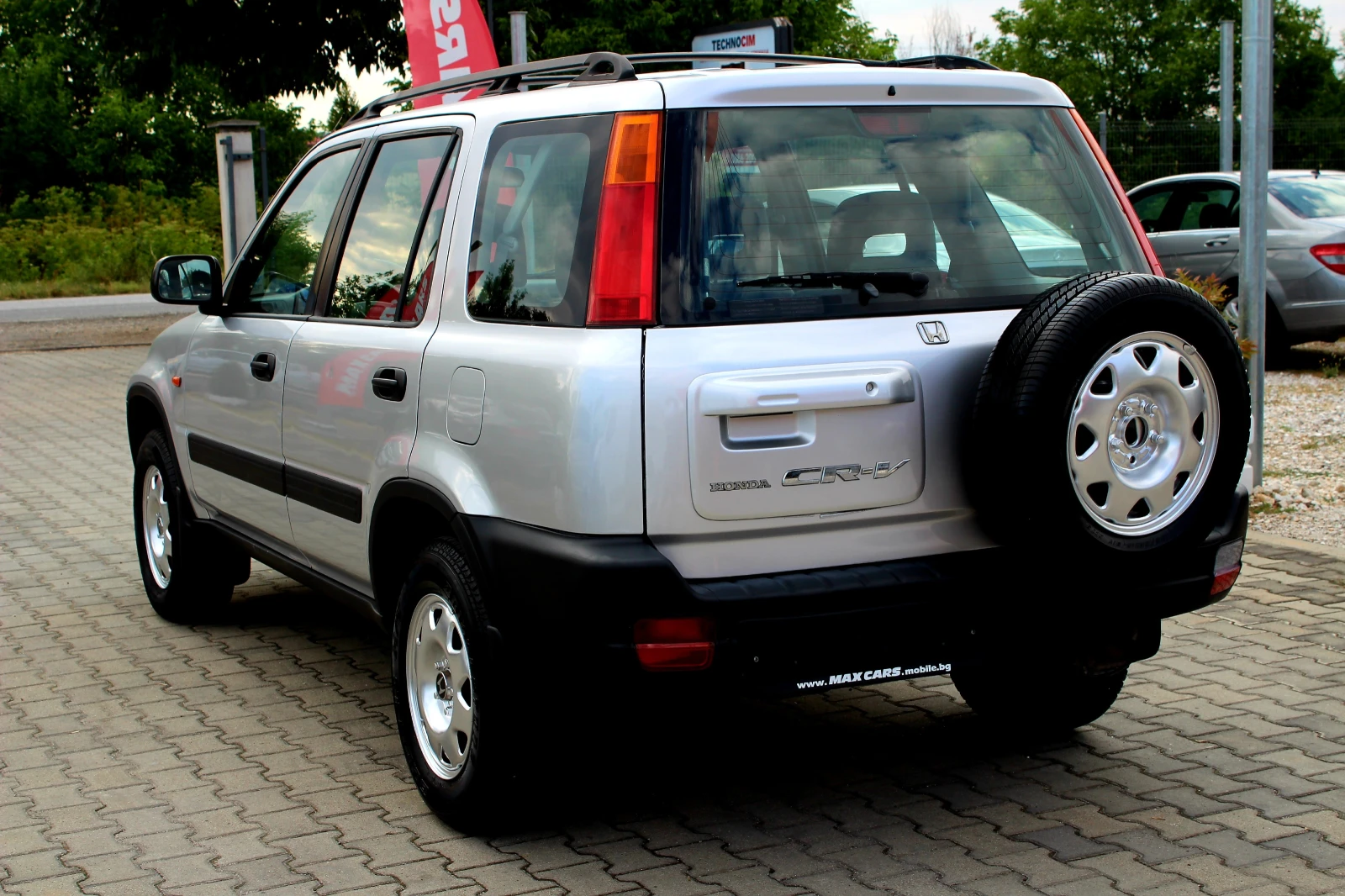 Honda Cr-v 2.0i 147кс СОБСТВЕН ЛИЗИНГ - изображение 5