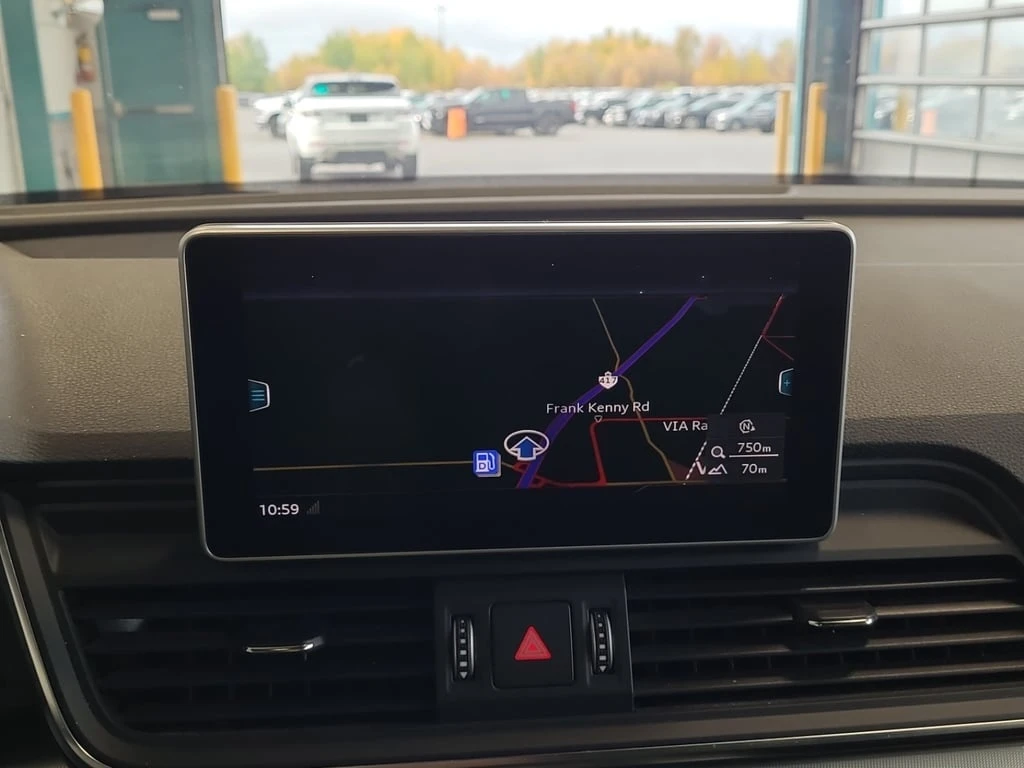 Audi Q5 * PROGRESSIV * CARFAX * БЕЗ ПЪРВОНАЧАЛНА ВНОСКА - изображение 10
