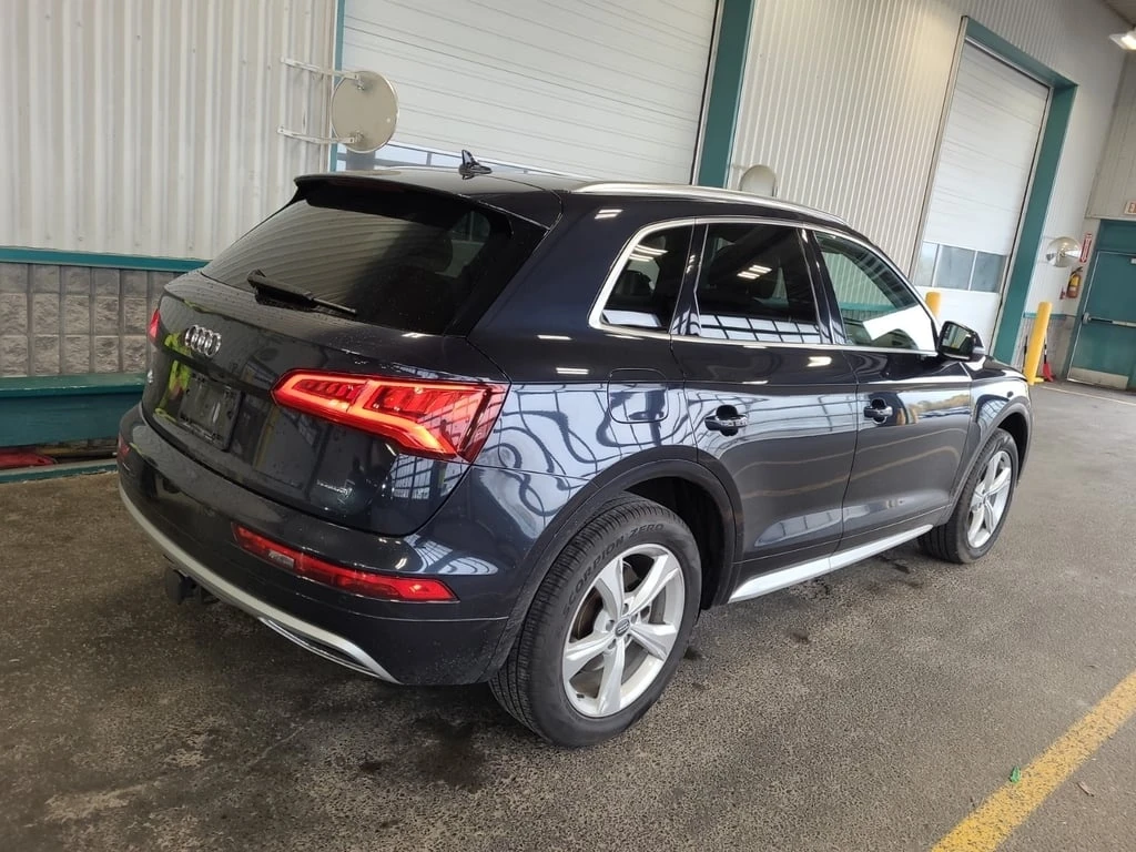 Audi Q5 * PROGRESSIV * CARFAX * БЕЗ ПЪРВОНАЧАЛНА ВНОСКА - изображение 3