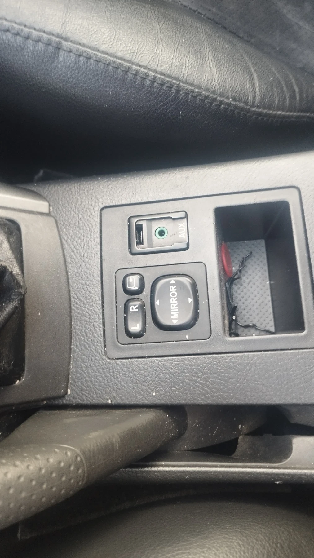 Toyota Rav4 D4D FACELIFT 150kc. - изображение 7