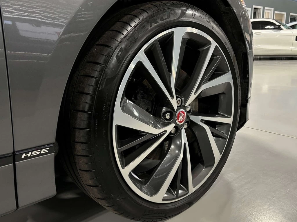 Jaguar I-Pace AWD| NAV| PANO| MERIDIANSURROUND| LED| LEATHER| HU - изображение 6