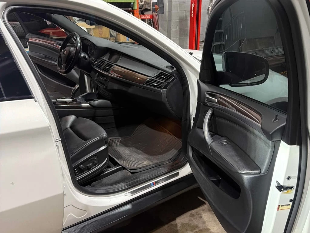 BMW X6 * xDrive35i * CARFAX * ���� �� �� | Mobile.bg � ����������� 11