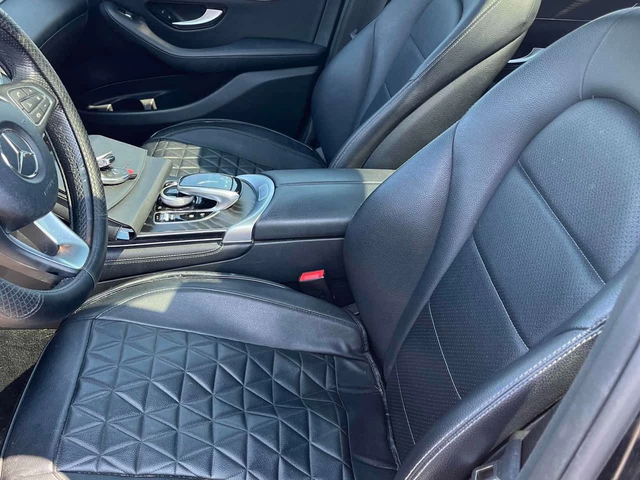 Mercedes-Benz GLC 300  4MATIC * ПАНОРАМА * 2 КЛЮЧА * ПОДГРЕВ * 360 , снимка 11 - Автомобили и джипове - 54141479