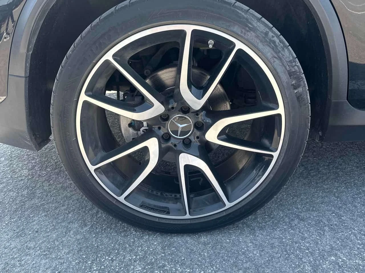 Mercedes-Benz GLC 43 AMG BURMESTER * ПАНО * ПОДГРЕВИ * KEYLESS * CARFAX, снимка 7 - Автомобили и джипове - 54151819