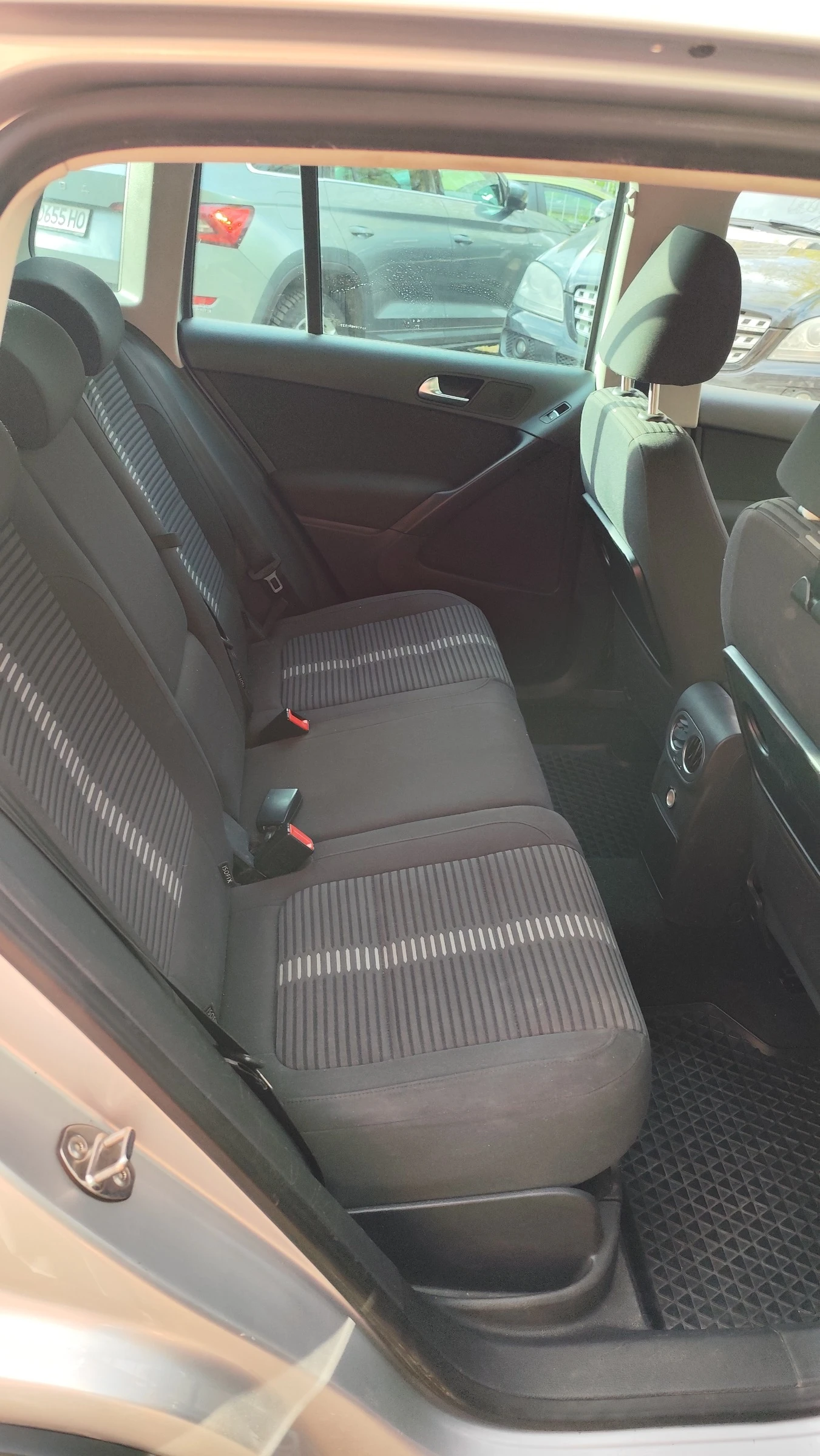 VW Tiguan 2.0 TSI (EA888)-5N LPG, снимка 15 - Автомобили и джипове - 54227244