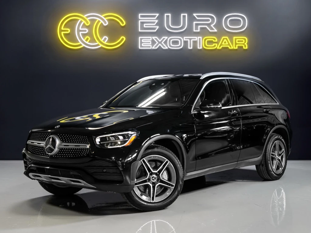 Mercedes-Benz GLC 300 4MATIC* AMG-LINE* DISTRONIC* PANOROOF, снимка 3 - Автомобили и джипове - 54430784